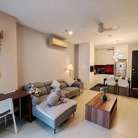 Arcoris Kiara 163 Mall